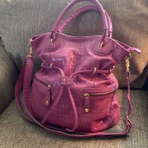 Hype pink messenger bag